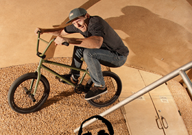 Sean Sexton print ad for Kink